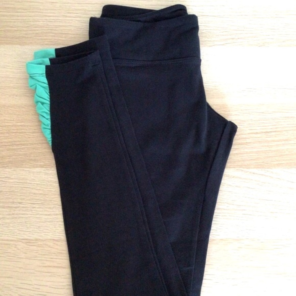 Rare Pure Karma Leggings